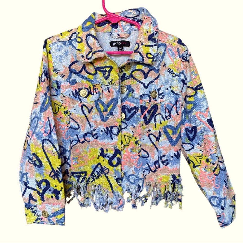 Girls ❤️❤️❤️ Graffiti Hearts Jean Jacket Size 5/6